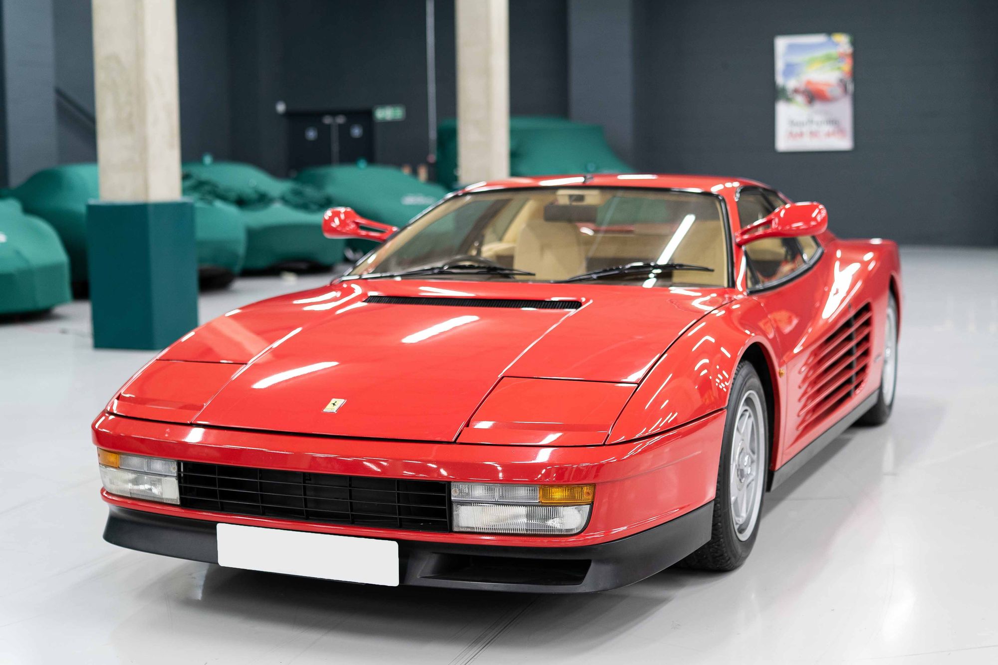 ferrari testarossa 1986