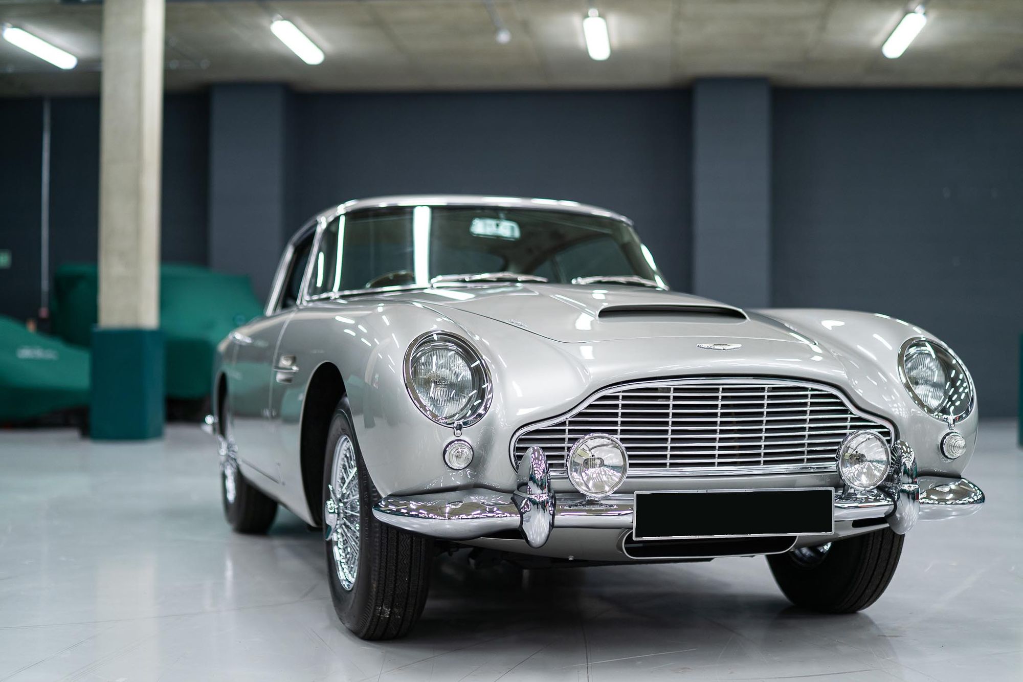 Aston martin db5 64