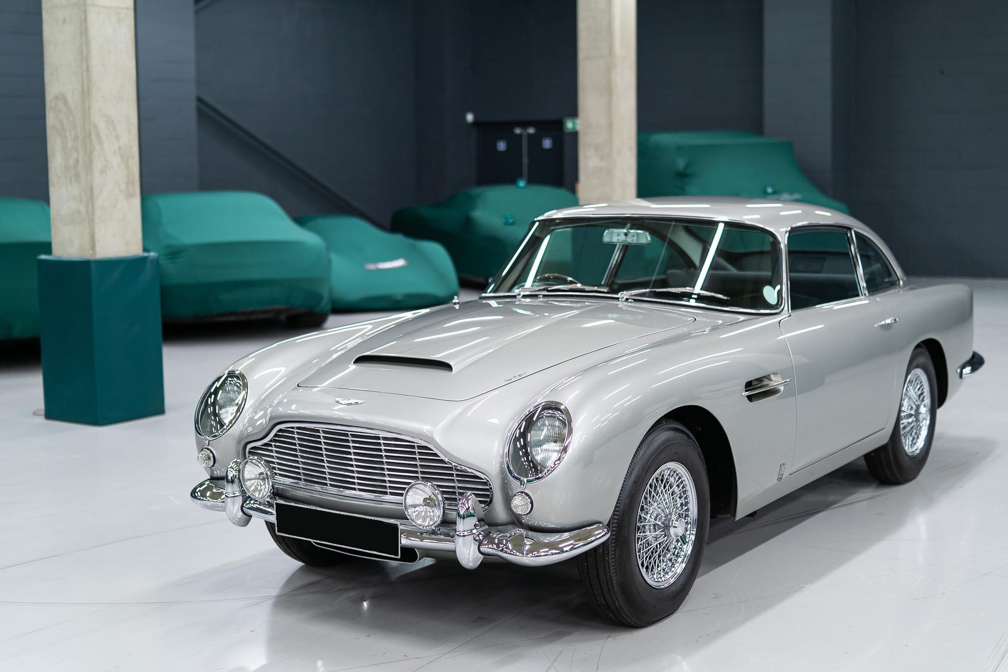 Aston martin db5 64